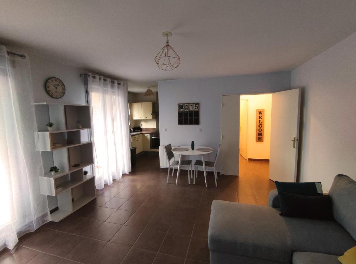 Appartement Avec Jardin Et Terrasse Pres De Paris Мант-ла-Жоли Экстерьер фото