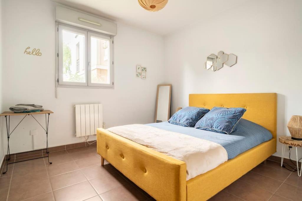 Appartement Avec Jardin Et Terrasse Pres De Paris Мант-ла-Жоли Экстерьер фото